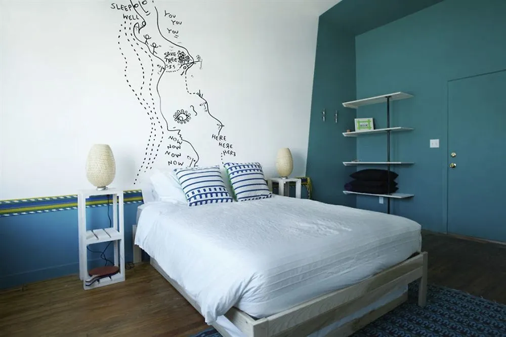 Playland Motel New York ABD